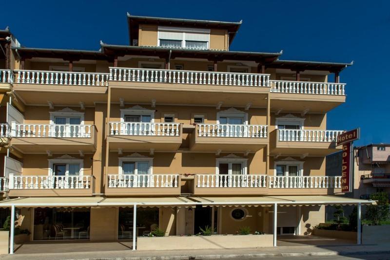Golden Sun Apartment Paralía Екстериор снимка